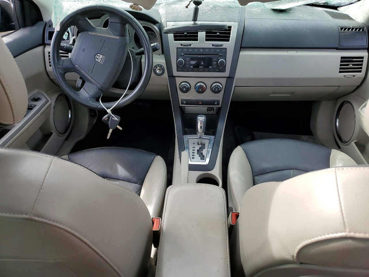 2010 Dodge Avenger r