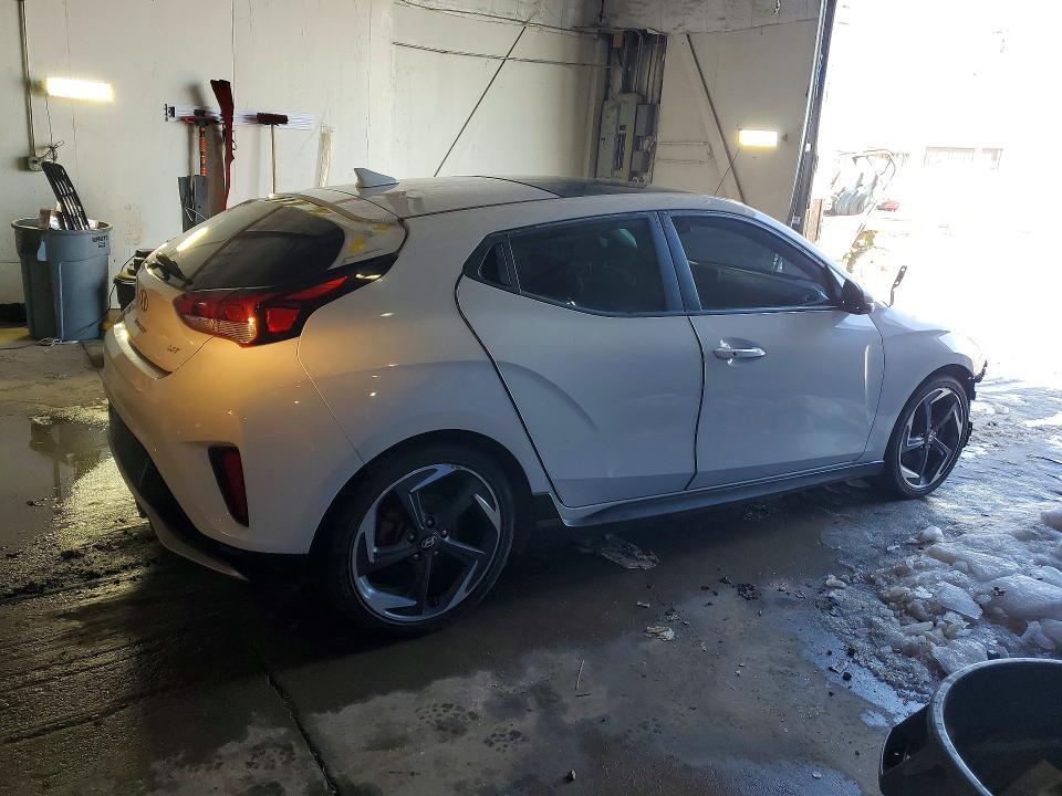 2020 Hyundai Veloster Turbo