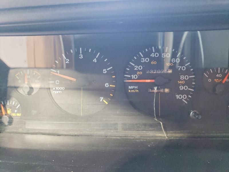 1995 Jeep Grand Cherokee Laredo