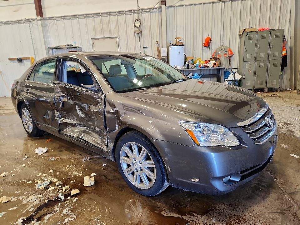 2005 Toyota Avalon xl