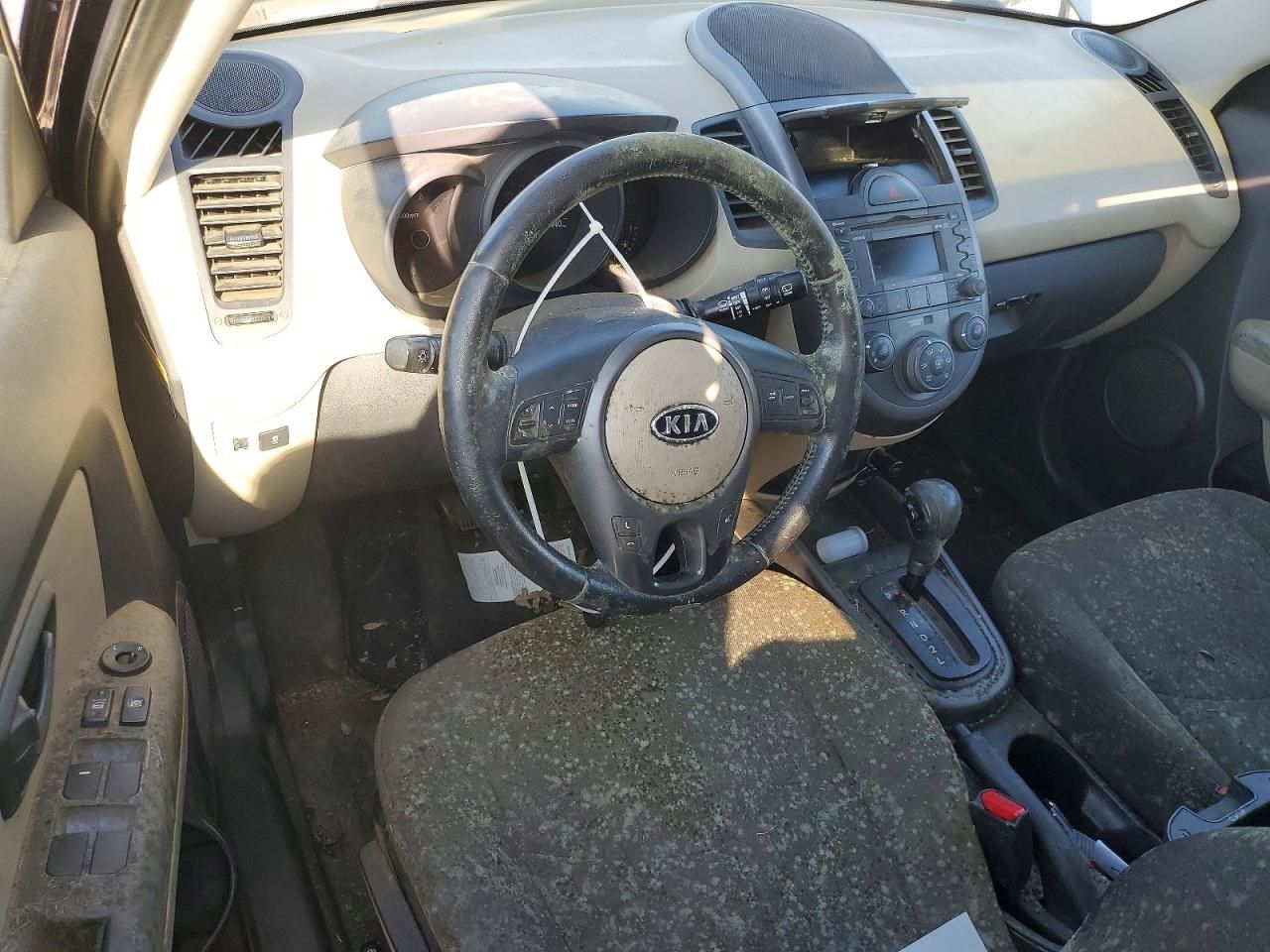2010 KIA Soul +