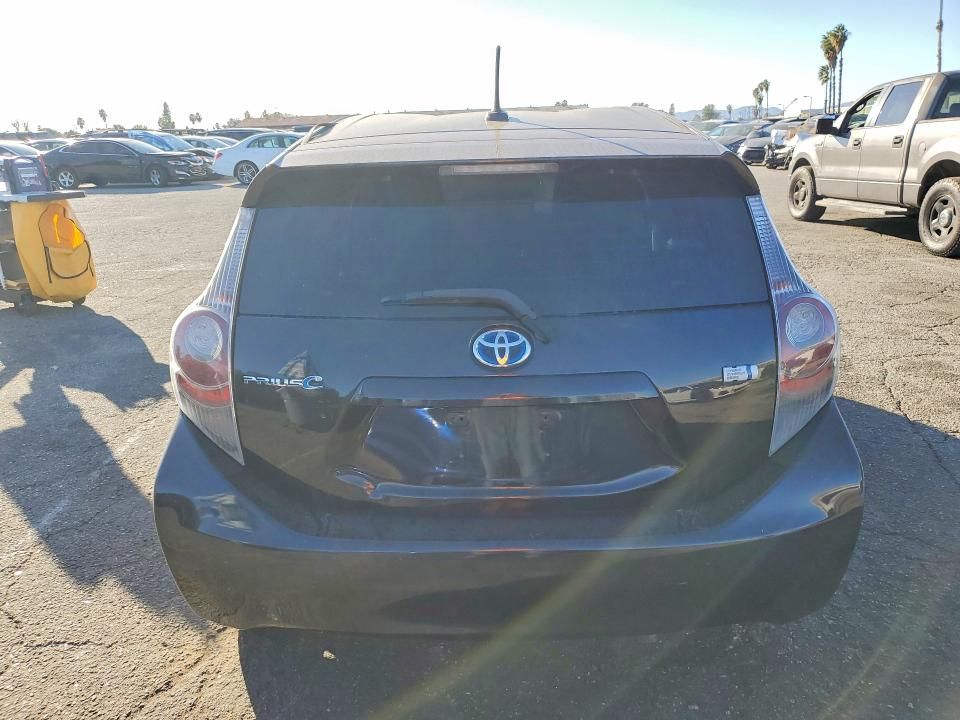 2013 Toyota Prius c