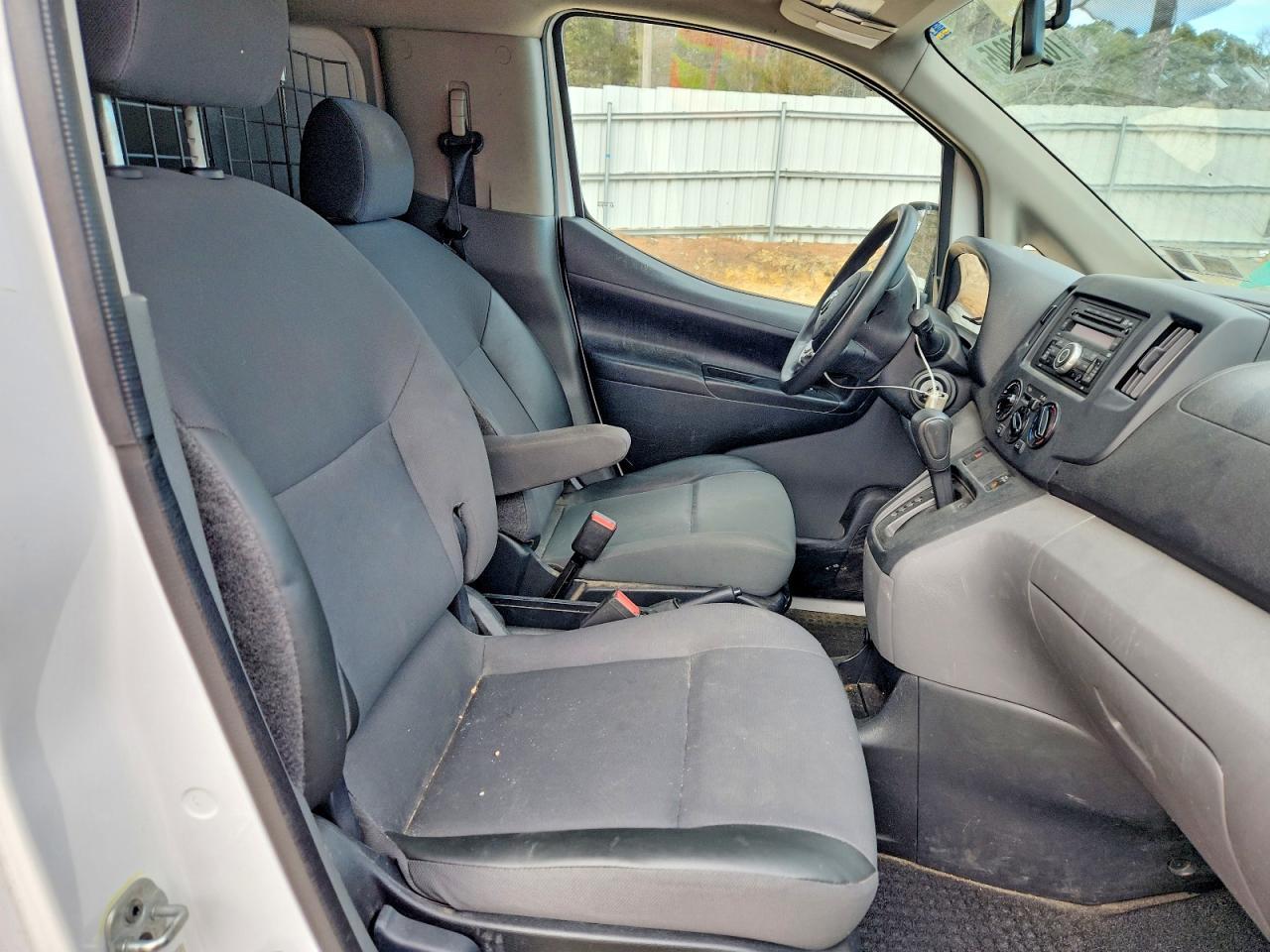 2015 Nissan NV200 2.5S