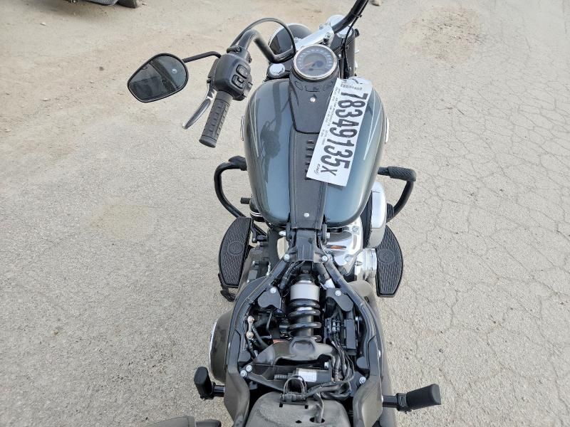 2025 Harley-Davidson Flhc