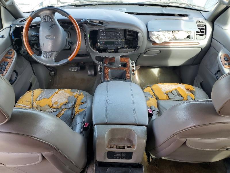 2000 Lincoln Townhouse Navigator