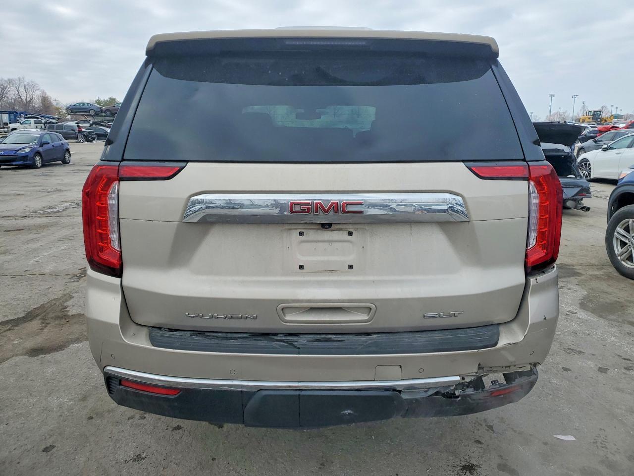 2022 GMC Yukon slt