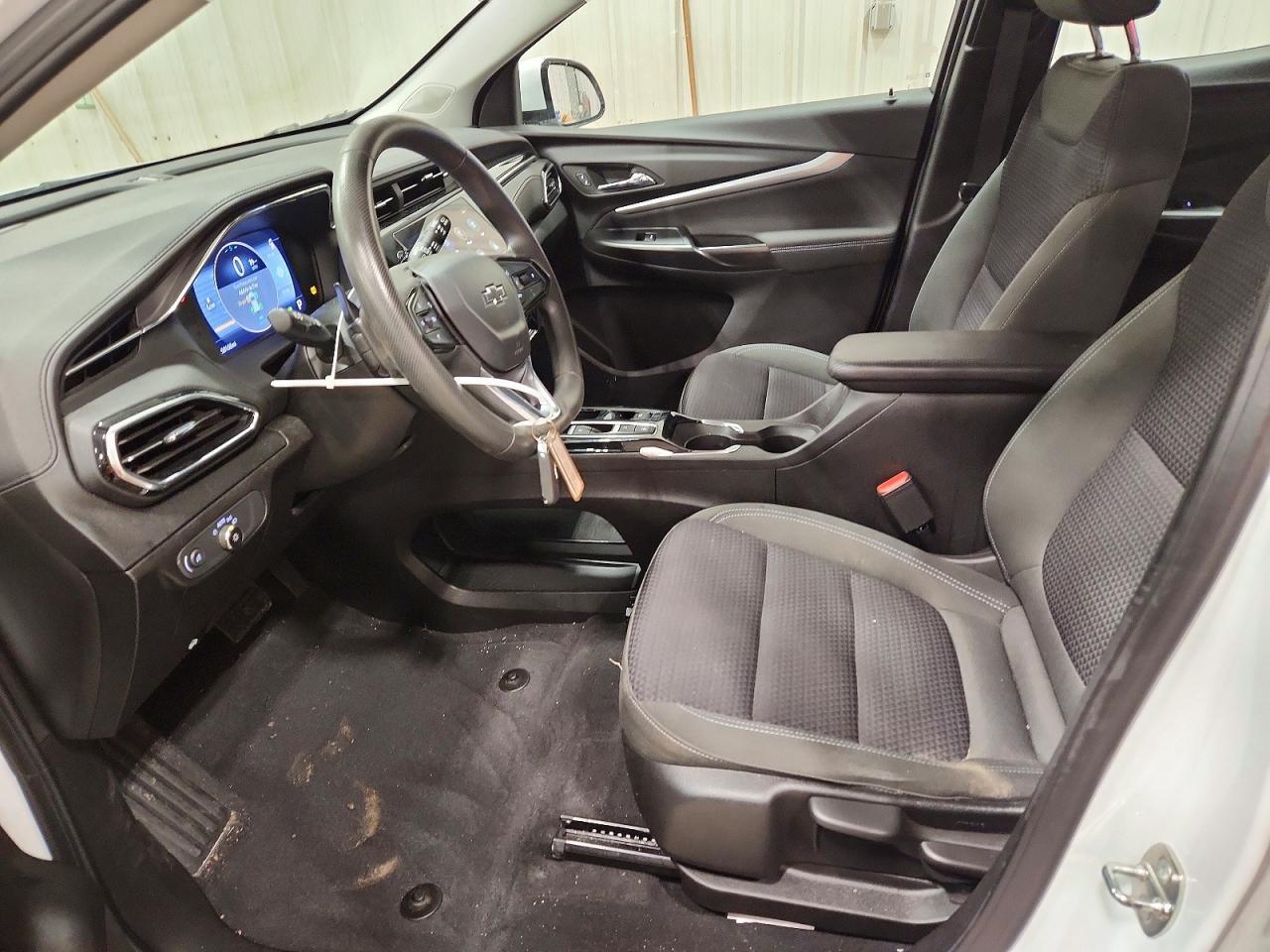 2023 Chevrolet Bolt euv lt