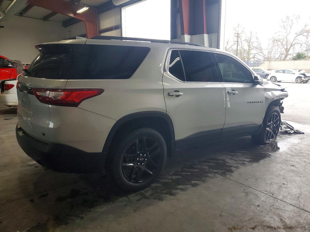 2021 Chevrolet Traverse lt