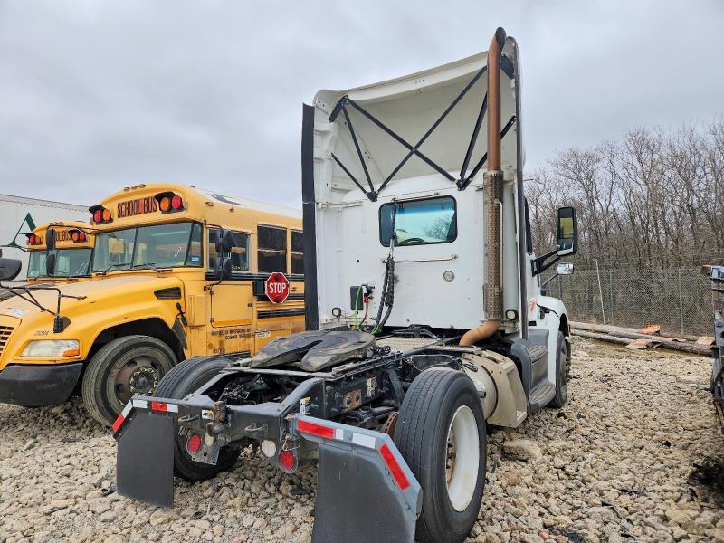 2018 Peterbilt 579 Semi Truck