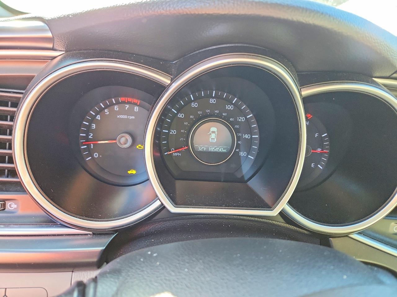 2014 KIA Optima lx