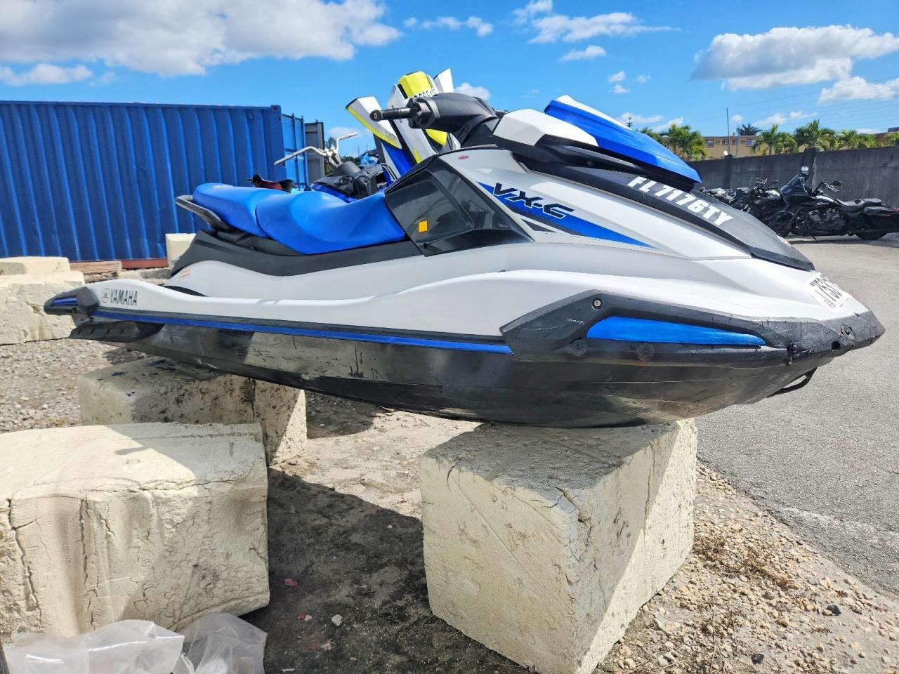 2024 Yamaha VX