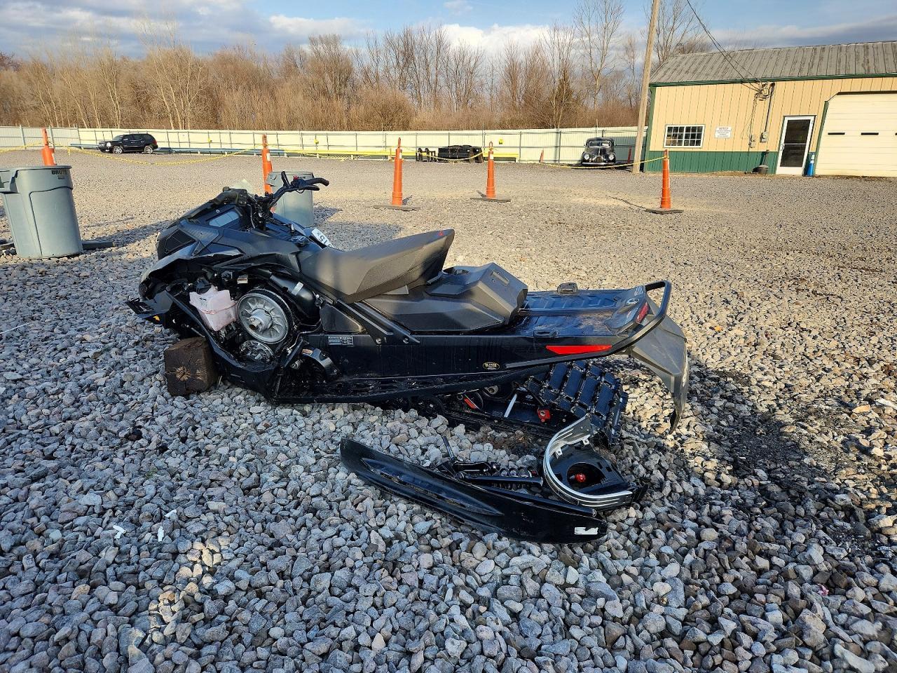 2024 Skidoo MX Z 600