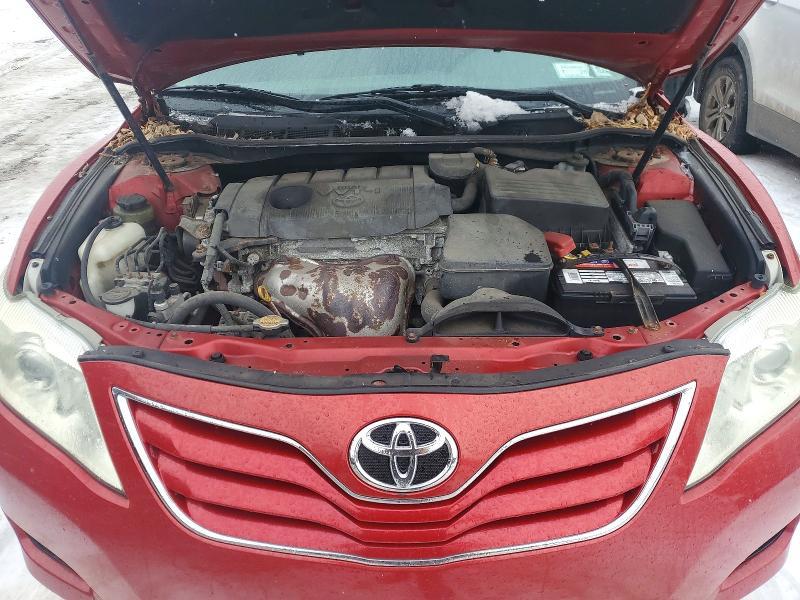 2011 Toyota Camry le