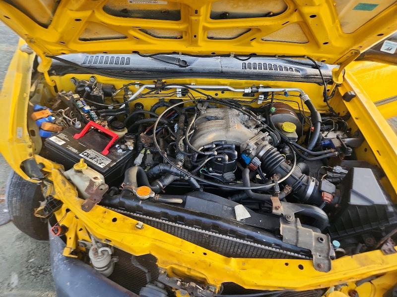 2001 Nissan Xterra xe