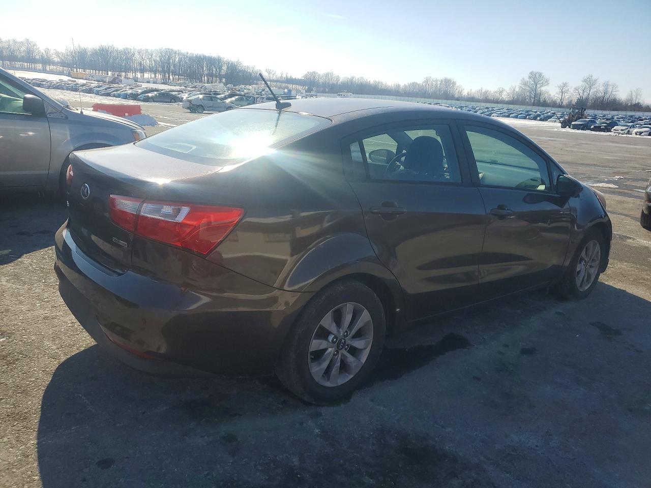 2016 KIA Rio ex
