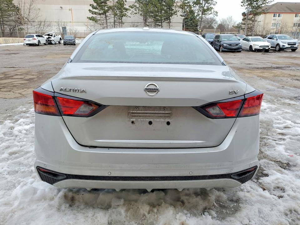 2021 Nissan Altima 2.5 sv