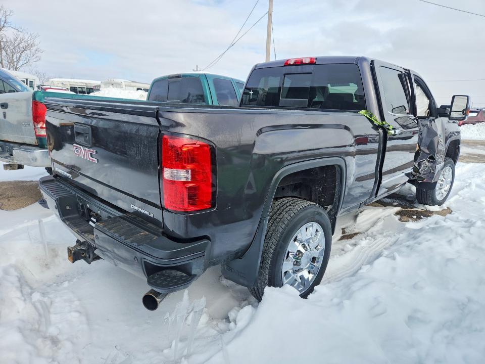 2015 GMC Sierra K2500 Denali