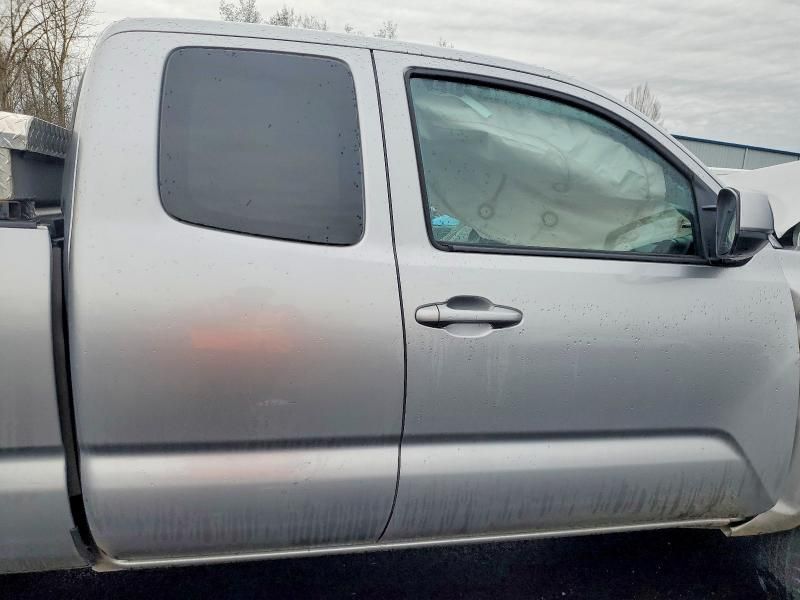 2021 Toyota Tacoma Access cab