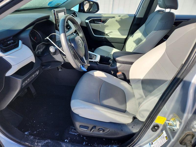 2022 Toyota Rav4 xle Premium