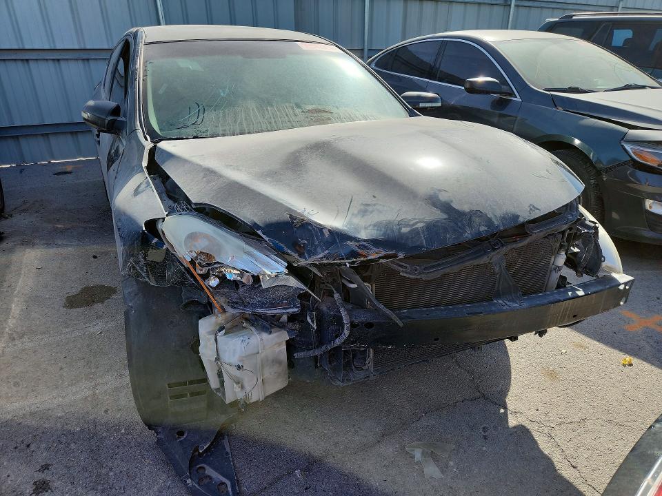 2011 Nissan Altima Base