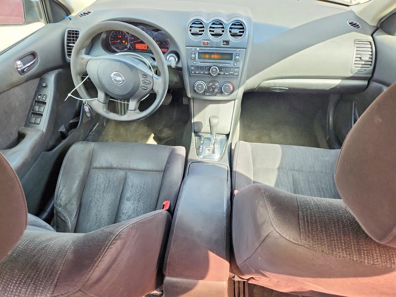 2012 Nissan Altima Base