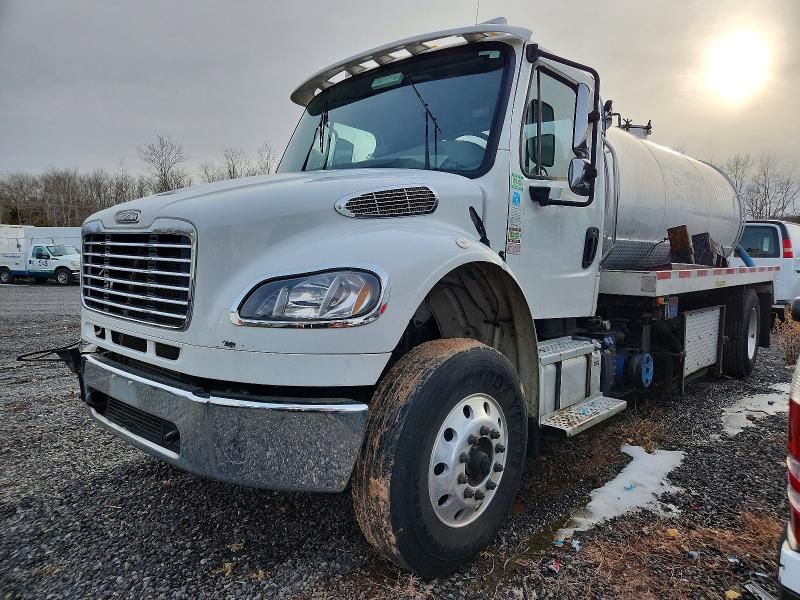 2021 Freightliner Business Class M2 Vacuum Truck