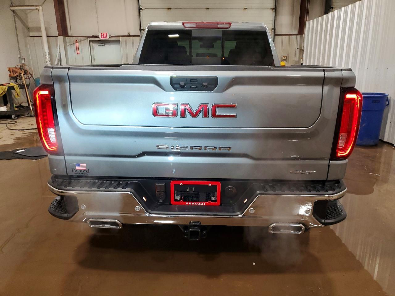 2026 GMC Sierra K1500 SLT