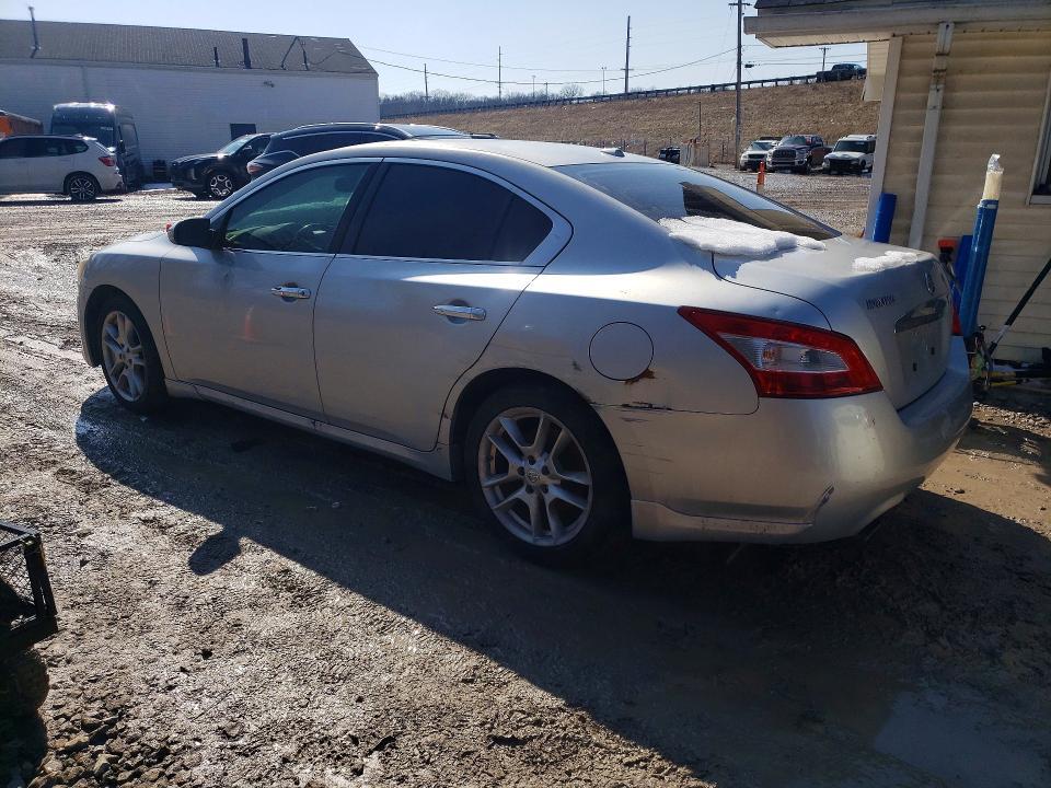 2010 Nissan Maxima 3.5 s