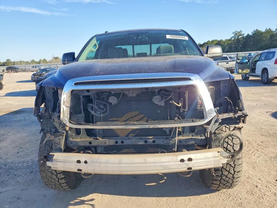 2012 Toyota Tundra Double cab SR5