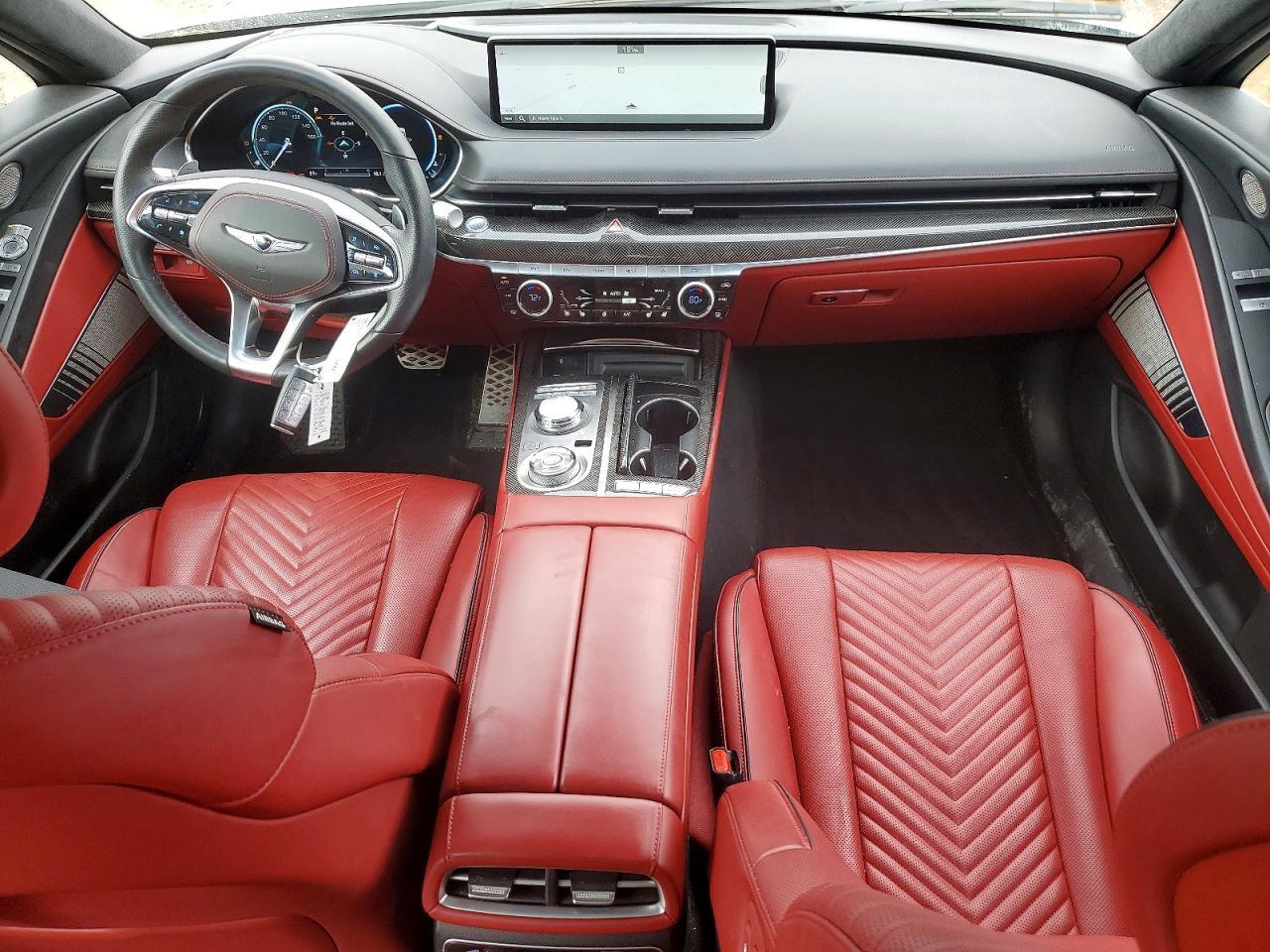 2023 Genesis G80 Base
