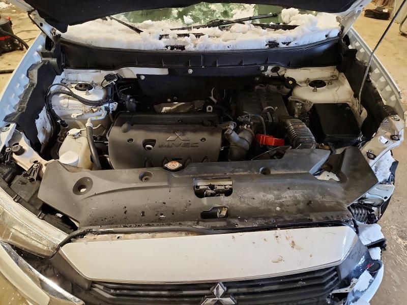 2016 Mitsubishi Outlander Sport es