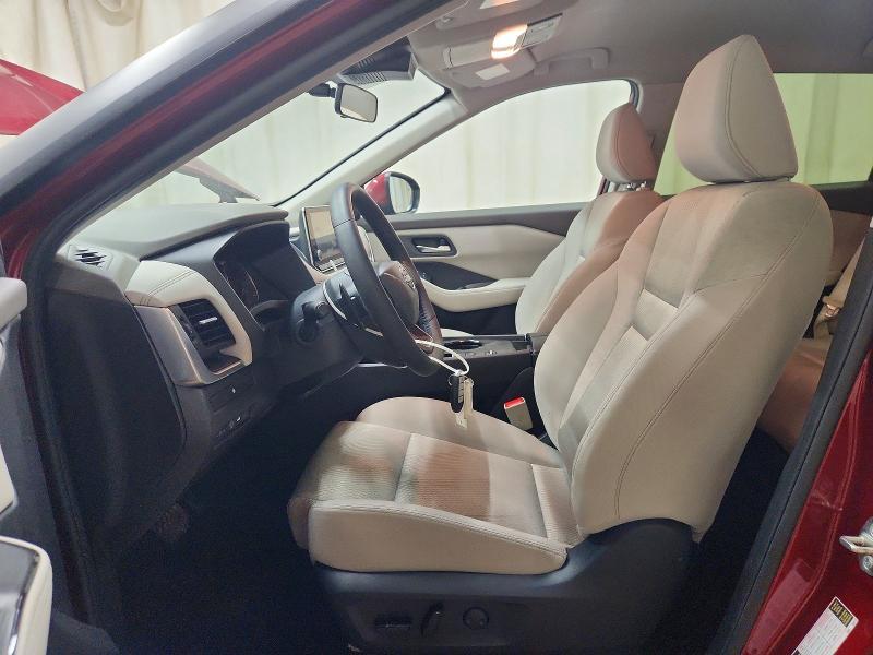 2025 Nissan Rogue sv