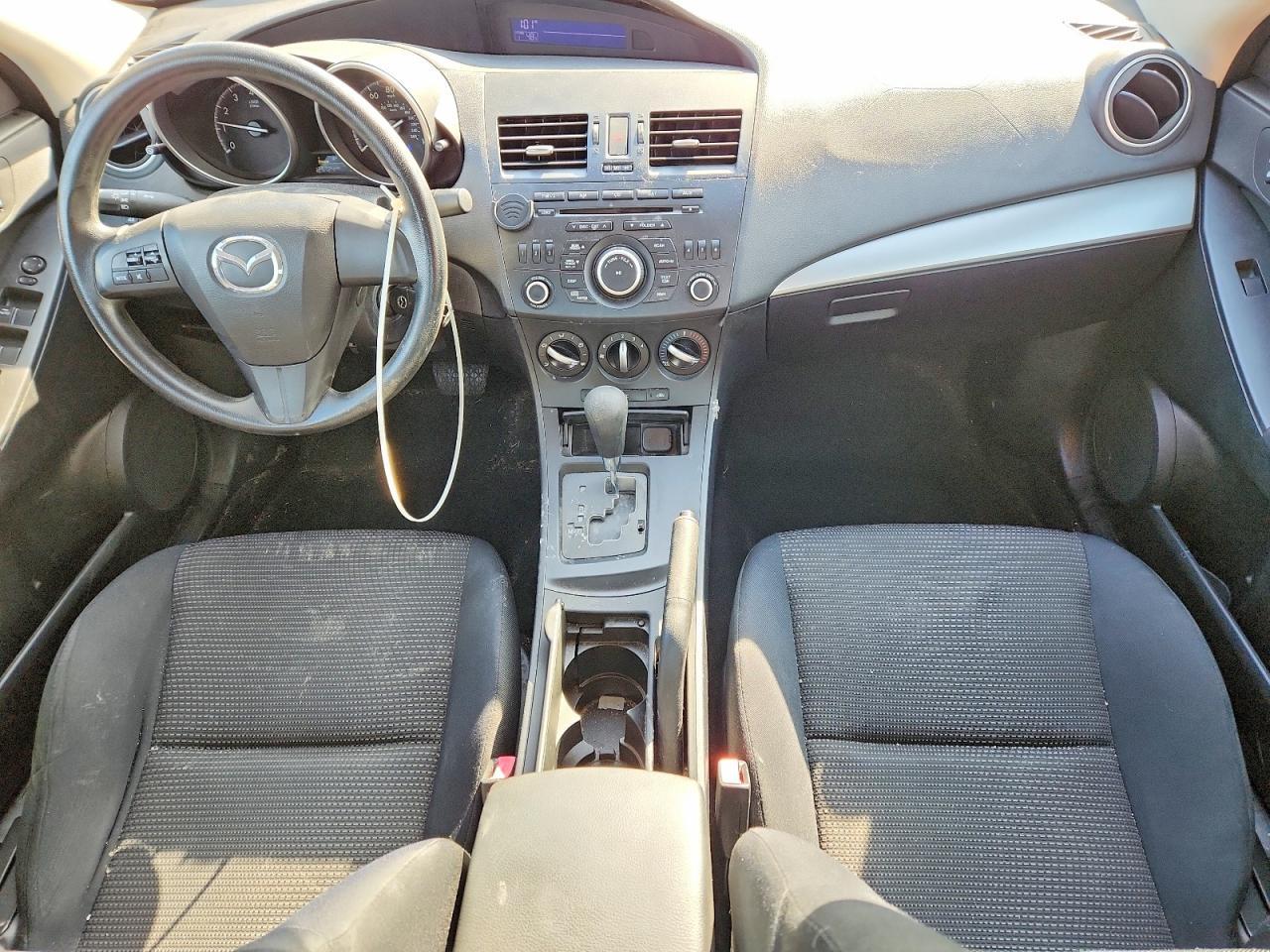 2012 Mazda 3 I