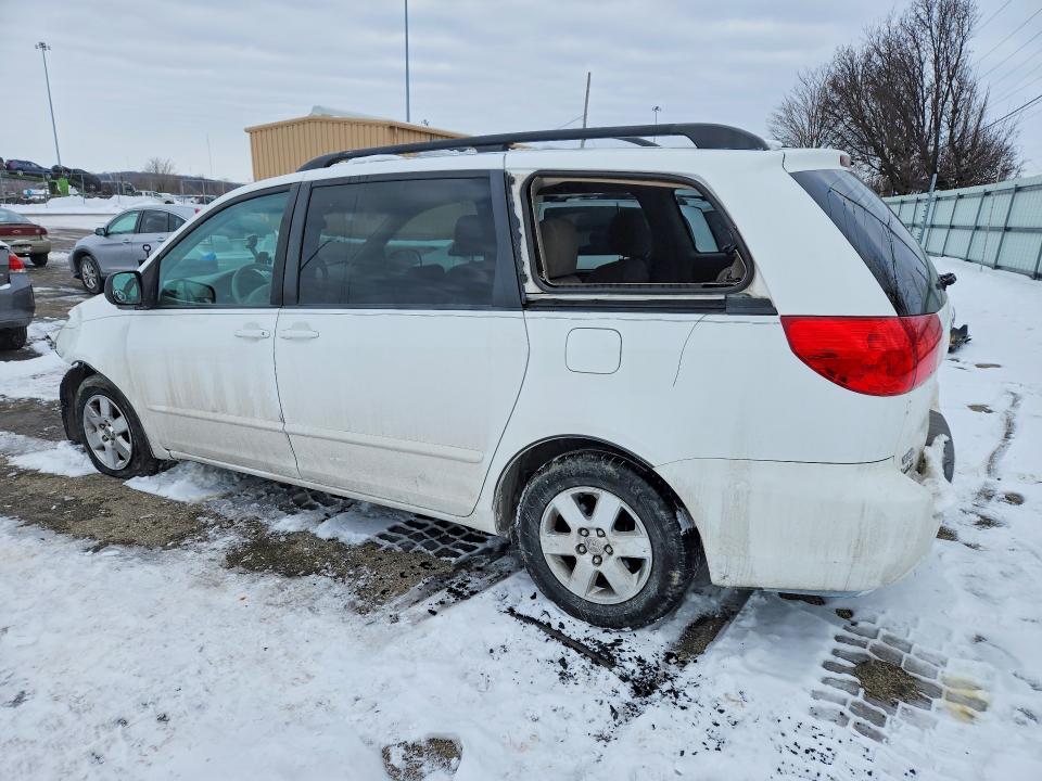 2010 Toyota Sienna