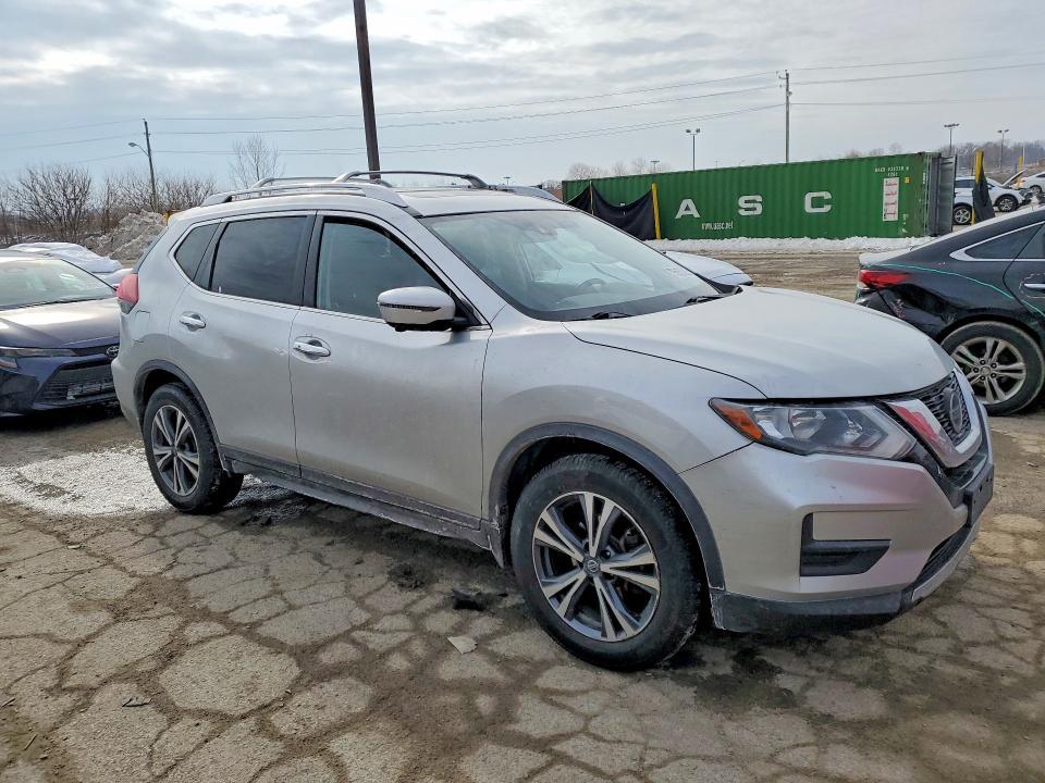2019 Nissan Rogue sv