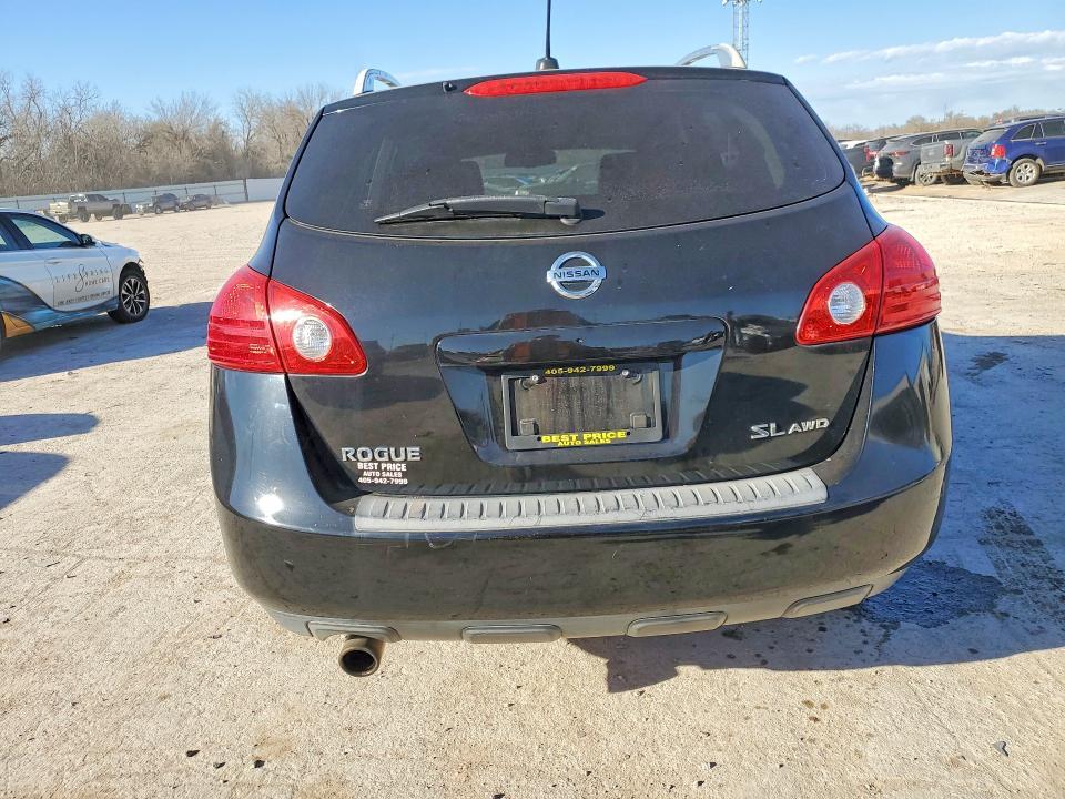 2010 Nissan Rogue s