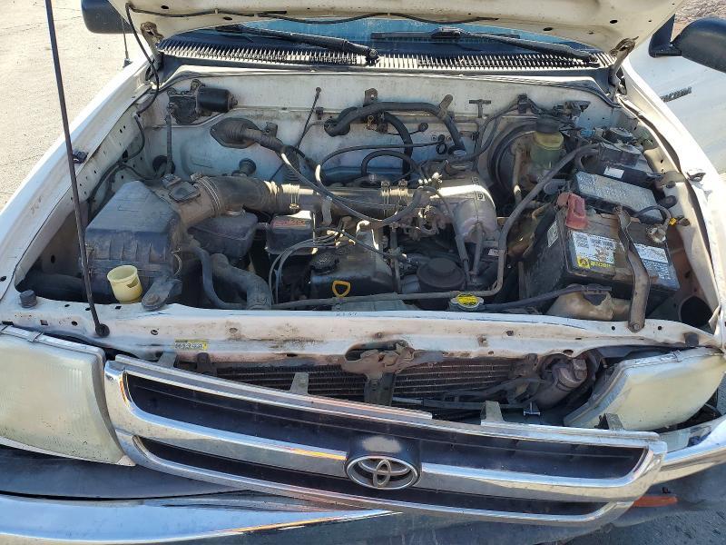 1999 Toyota Tacoma Base