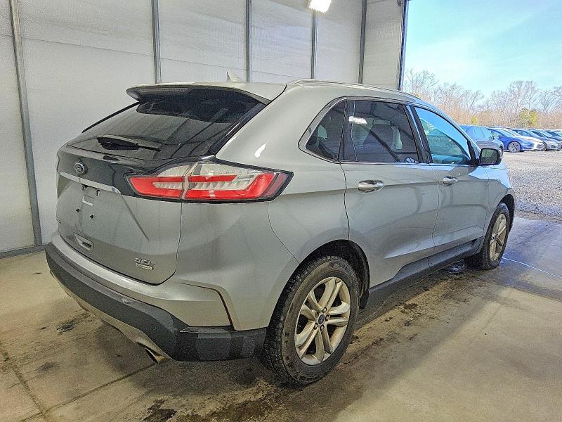 2020 Ford Edge sel