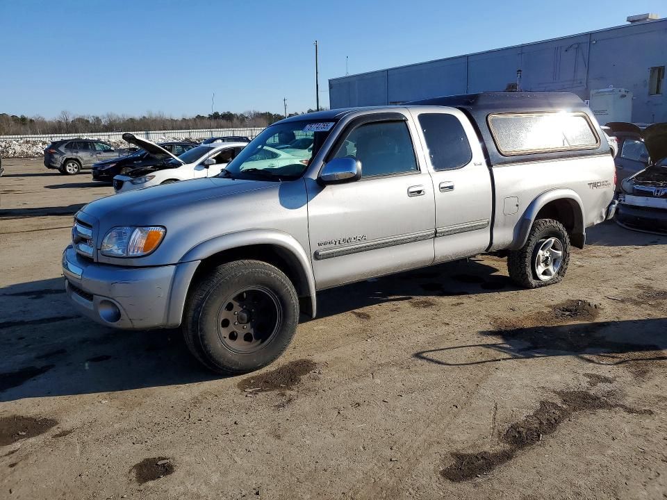 2004 Toyota Tundra Access cab SR5