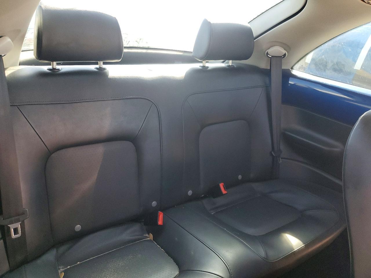 2008 Volkswagen New Beetle s