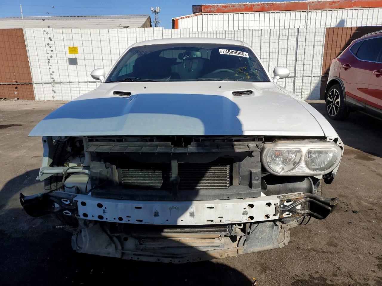 2013 Dodge Challenger sxt