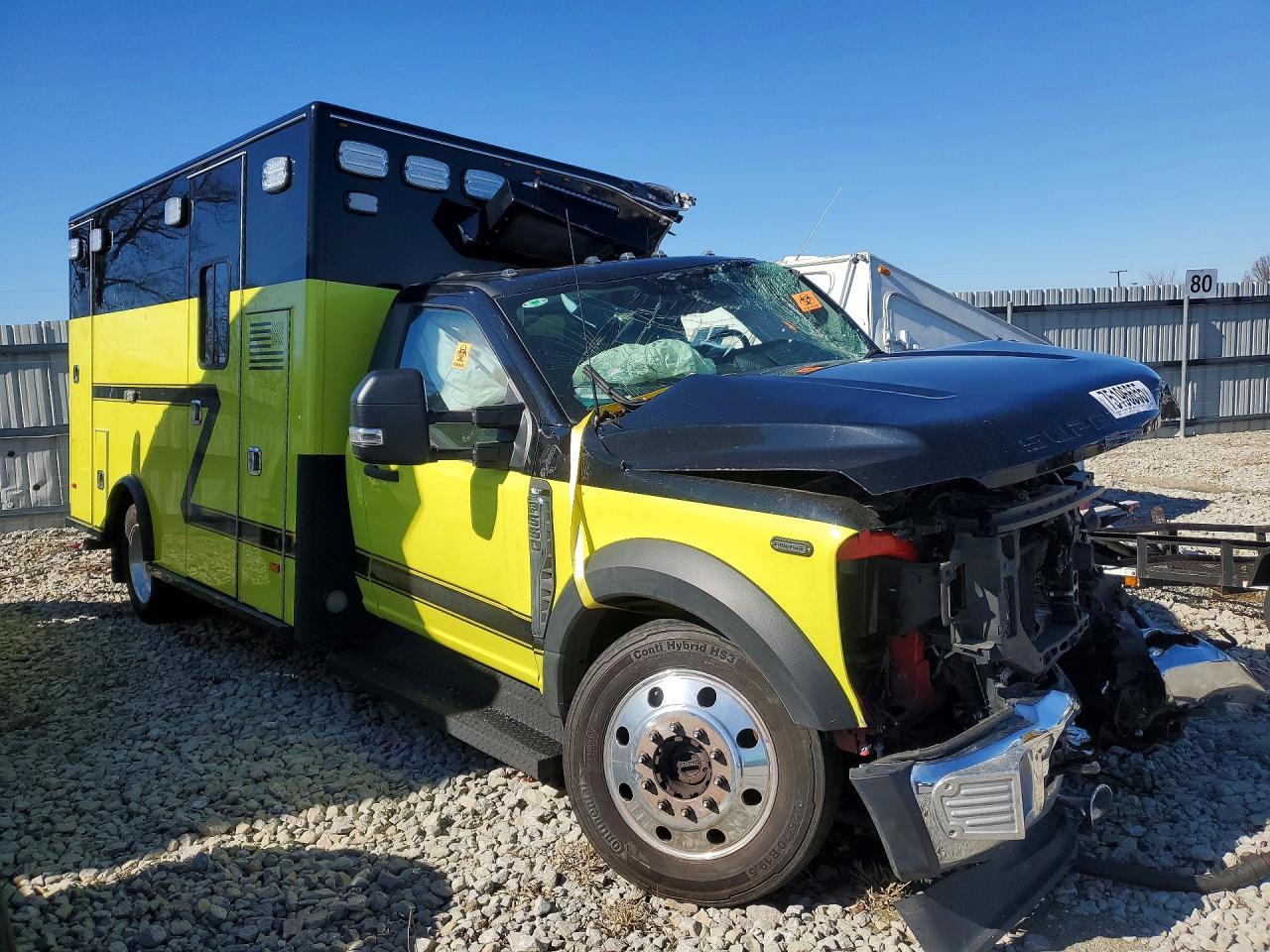 2023 Ford F550 Super-Ambulance