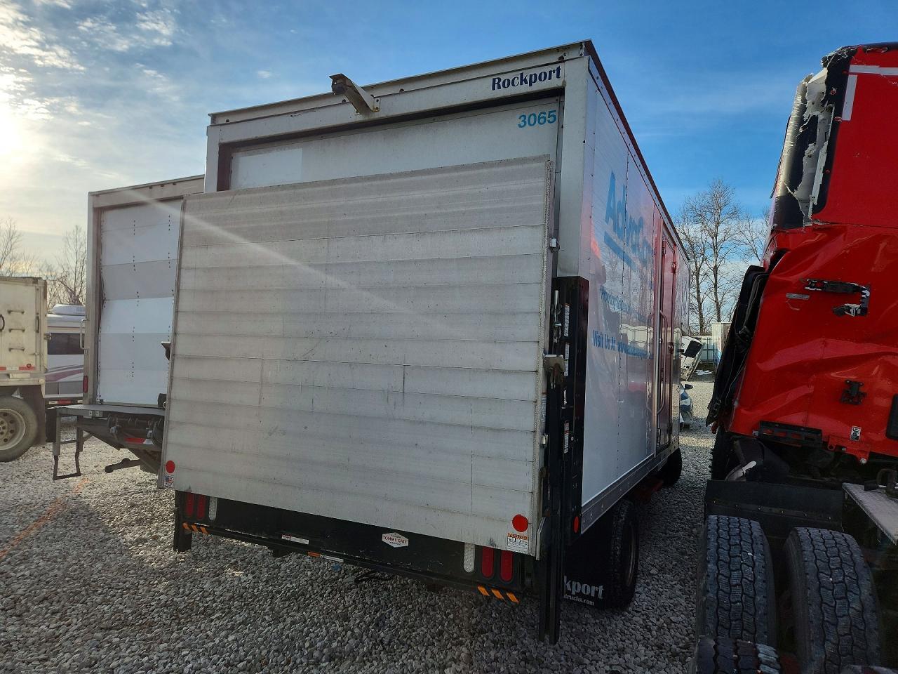 2021 Chevrolet Express BOX Truck