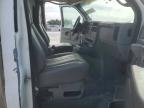 2004 GMC Savana BOX Truck