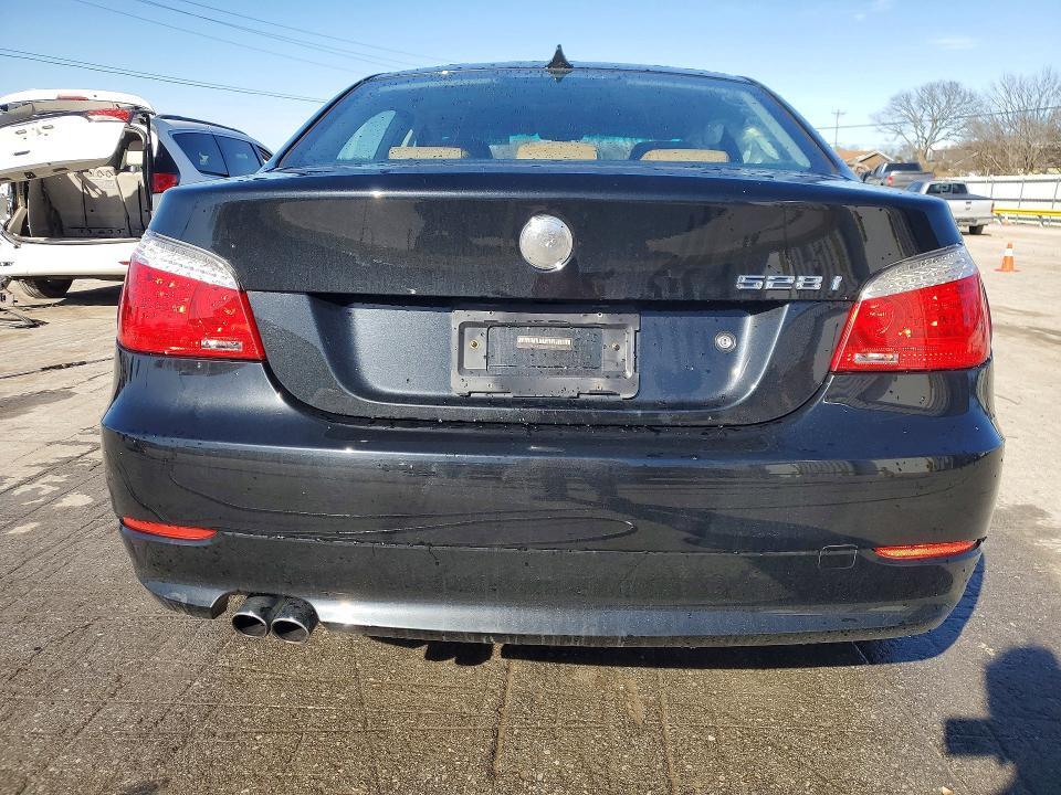 2009 BMW 528 i