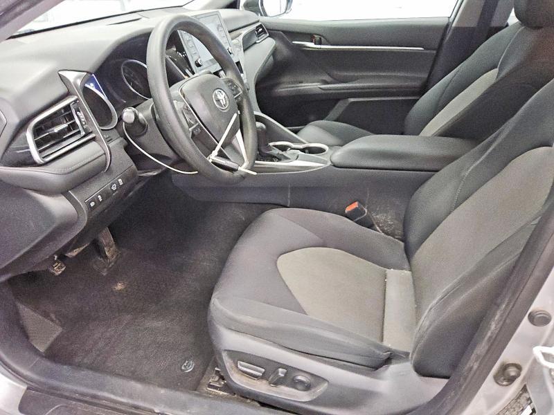 2021 Toyota Camry le