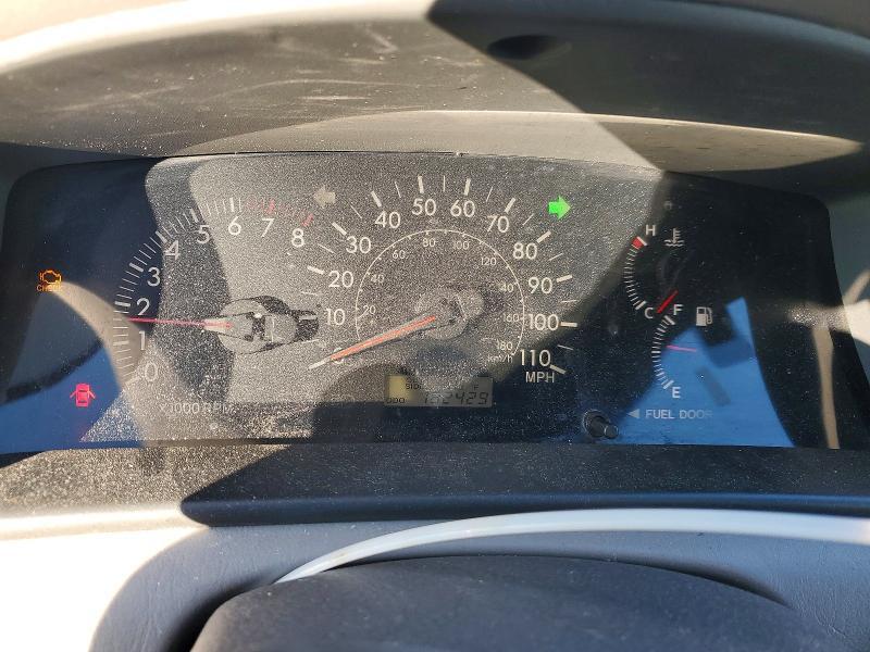 2005 Toyota Corolla le