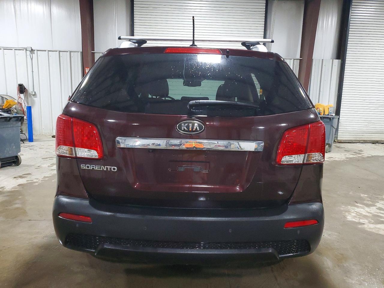 2011 KIA Sorento lx
