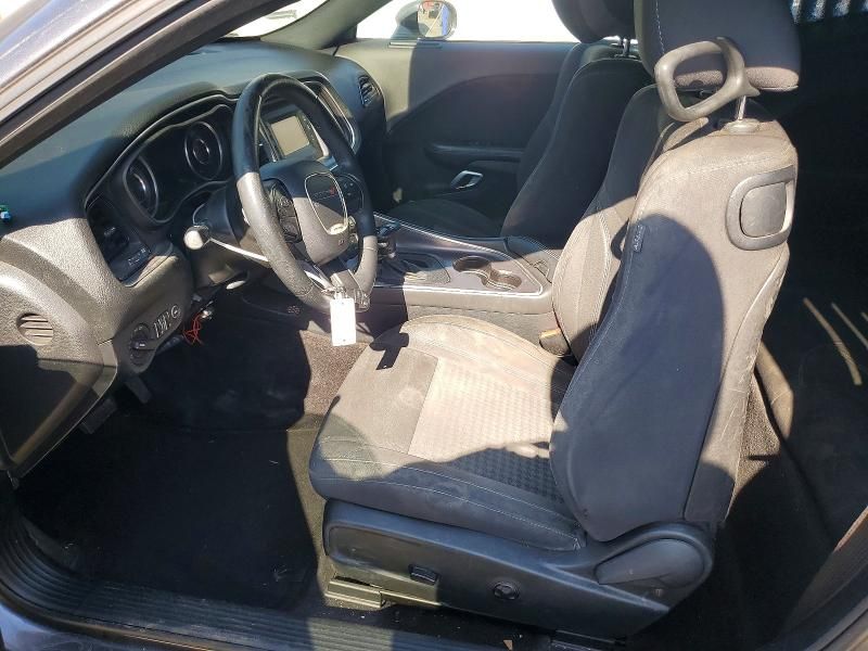 2015 Dodge Challenger sxt