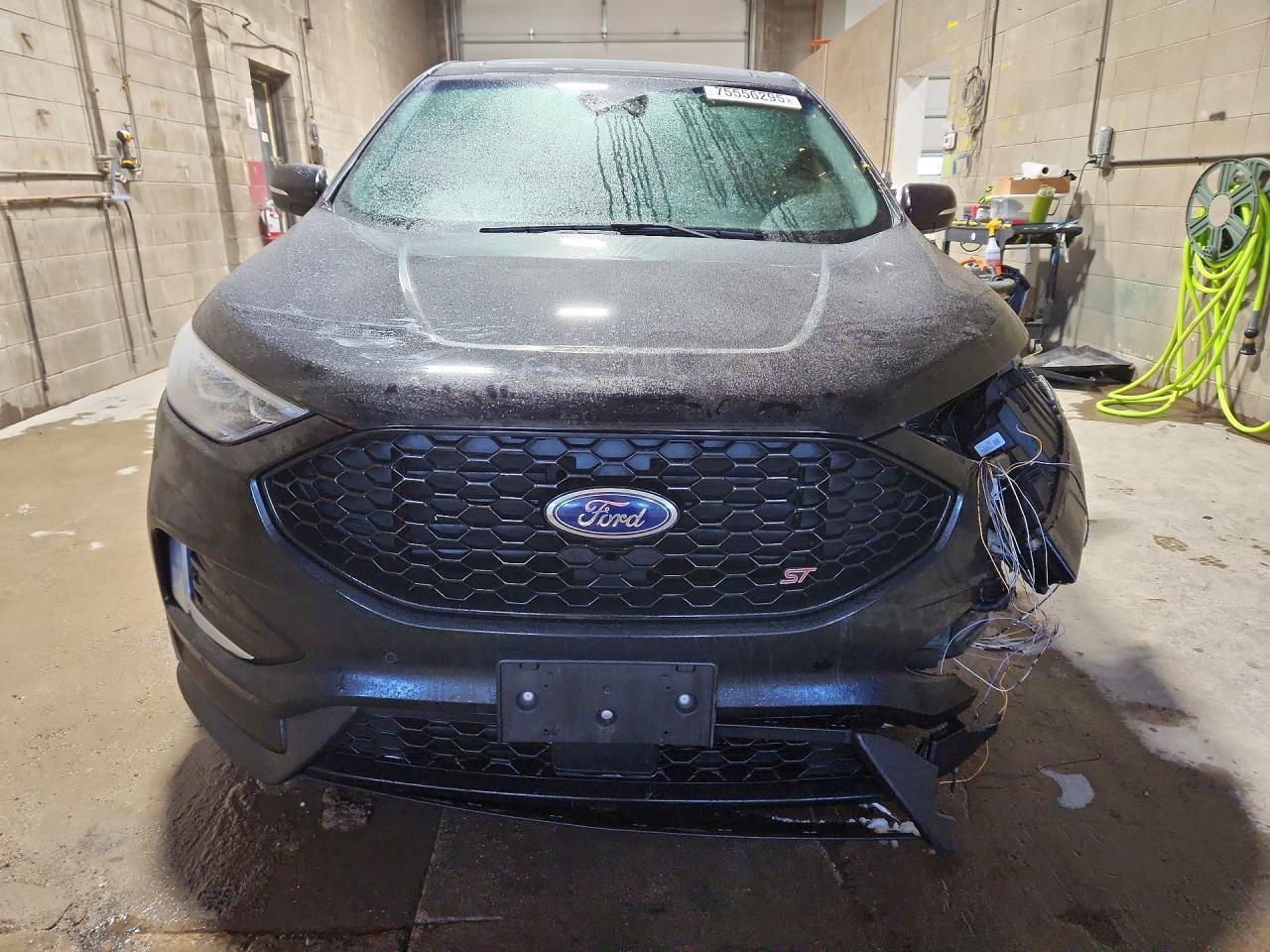 2020 Ford Edge st